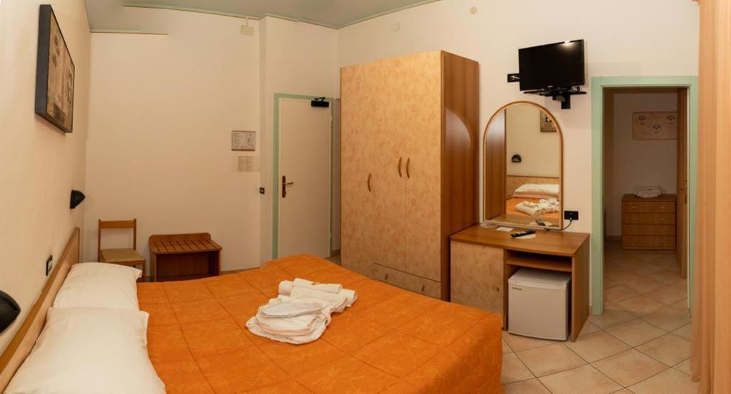 Hotel Verdemare ริมินี ภายนอก รูปภาพ