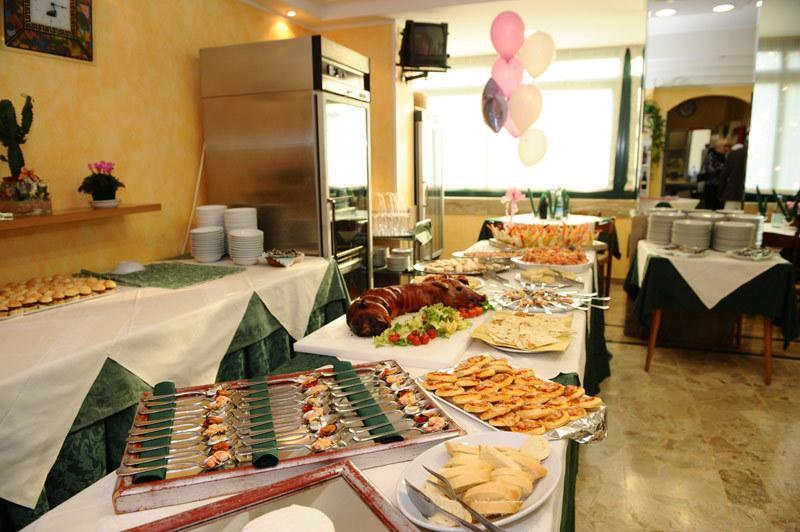 Hotel Verdemare ริมินี ภายนอก รูปภาพ